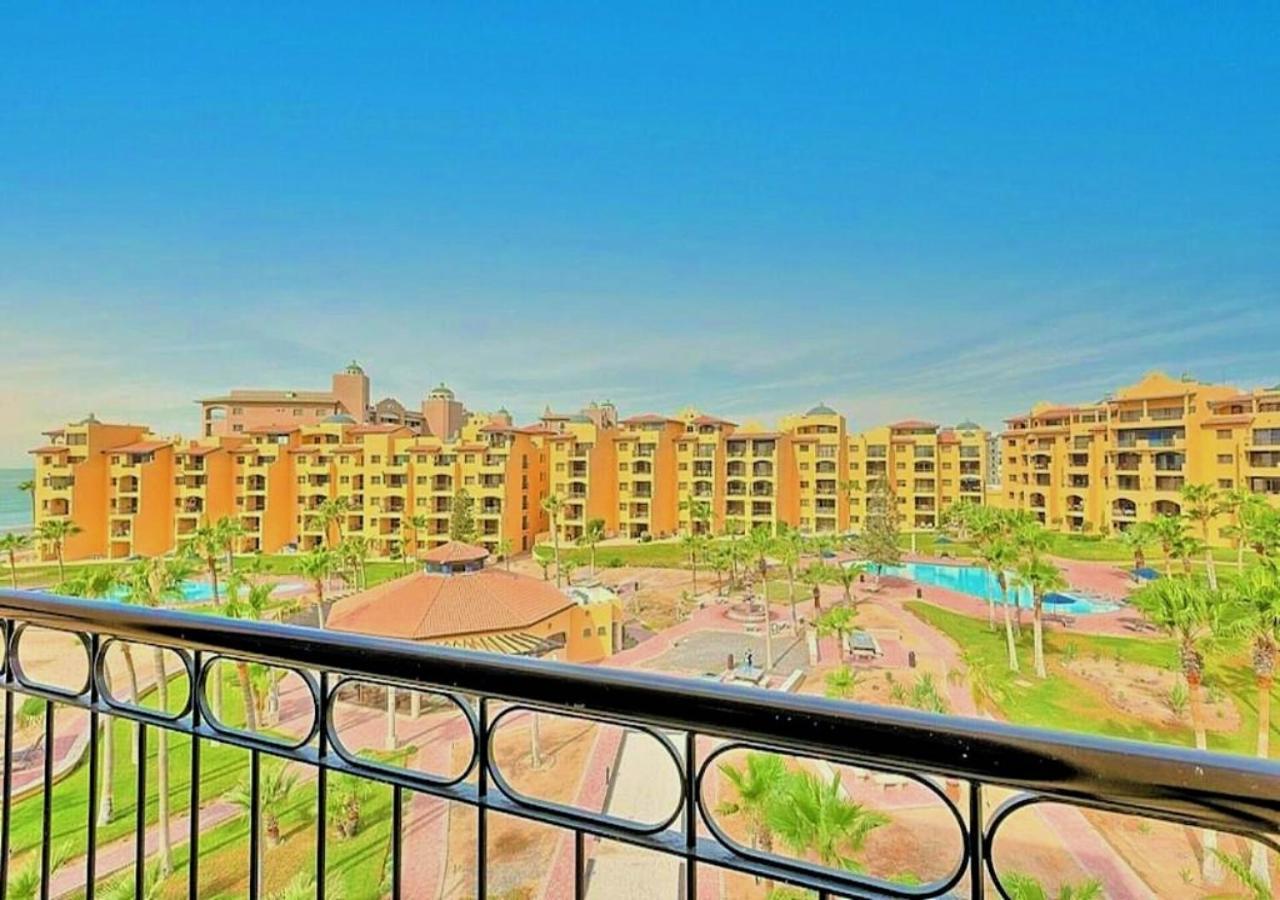 Right On The Beach! Rocky Point Condo Rental - 2 Bedroom Penthouse Beachfront Екстер'єр фото